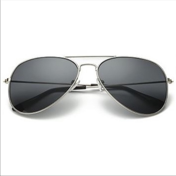 Aviator style sunglasses - Picture 2 of 5